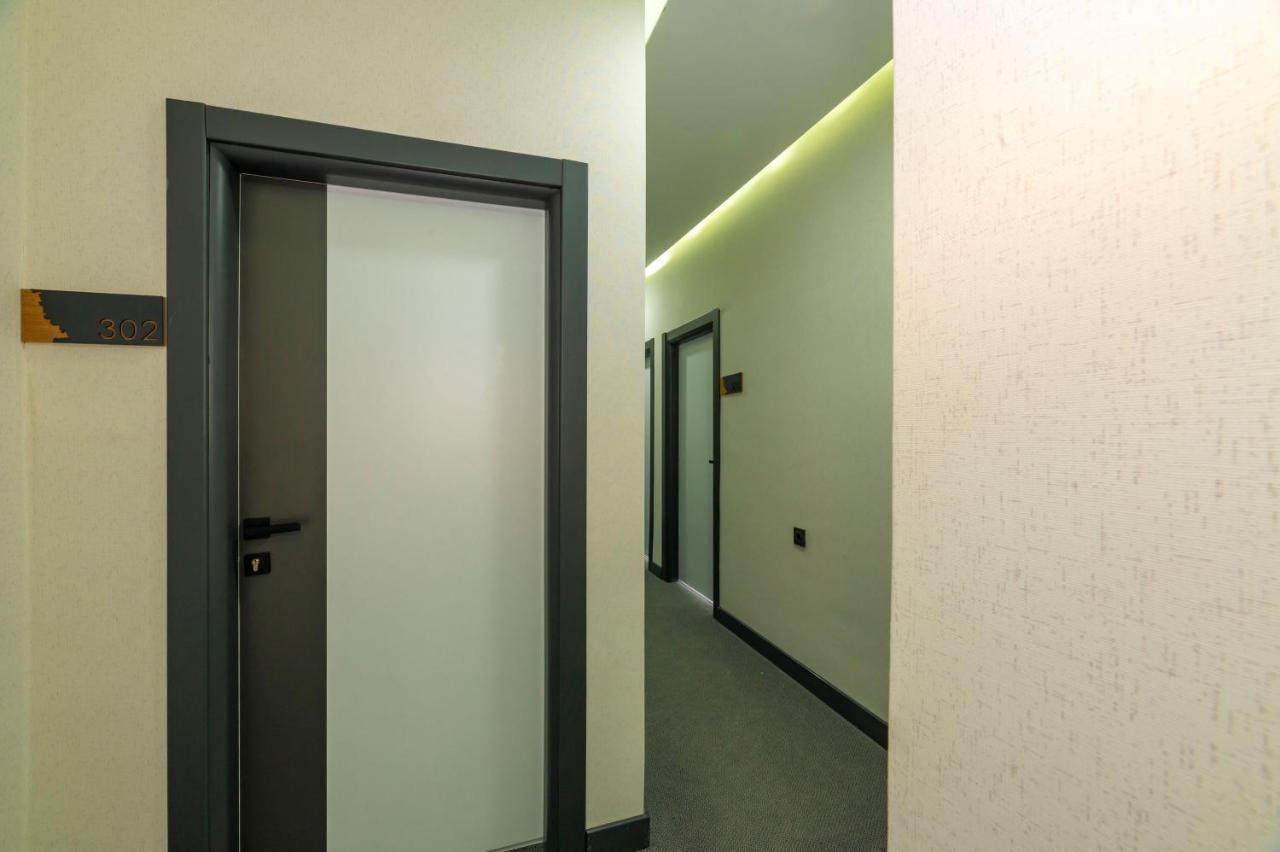 Melanj Airport Hotel Arnavutkoy Luaran gambar