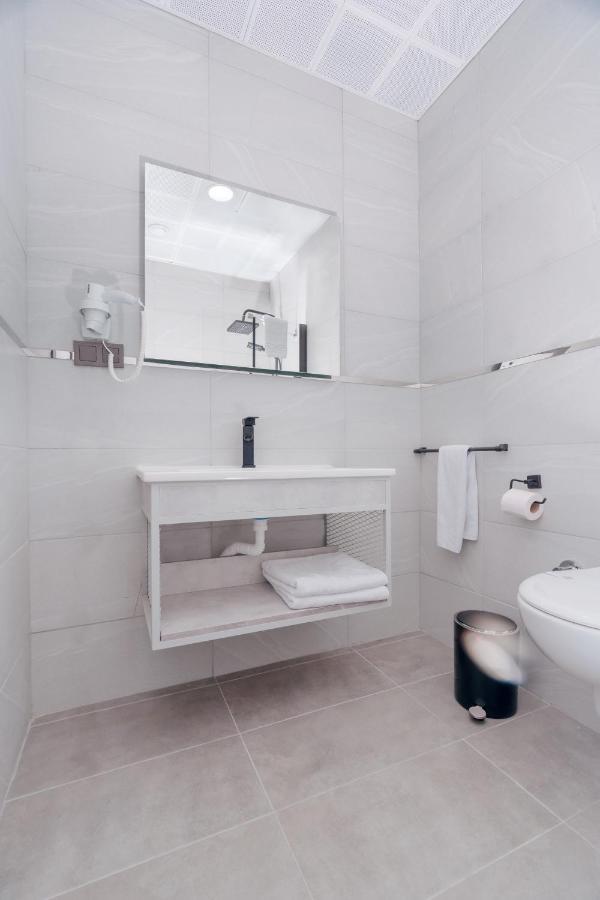 Melanj Airport Hotel Arnavutkoy Luaran gambar